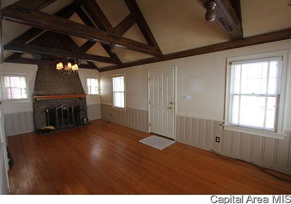 3rd image of 1508 W Capitol Ave