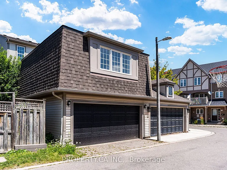 110 Littlewood Dr — Photo 15