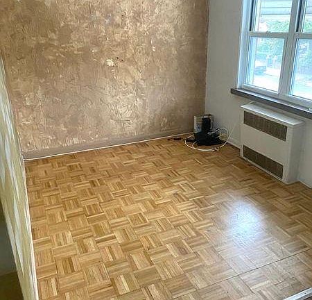4th image of 25-19 86th St #2