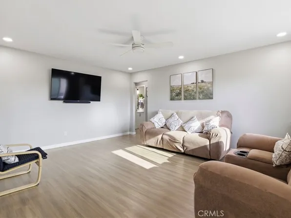 5535 Ackerfield Ave Unit 28, Long Beach, CA 90805