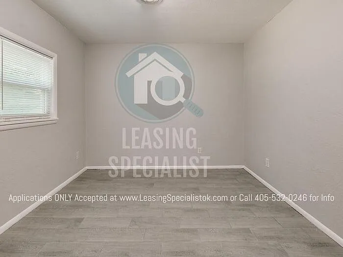 1025 Parsons St — Photo 20
