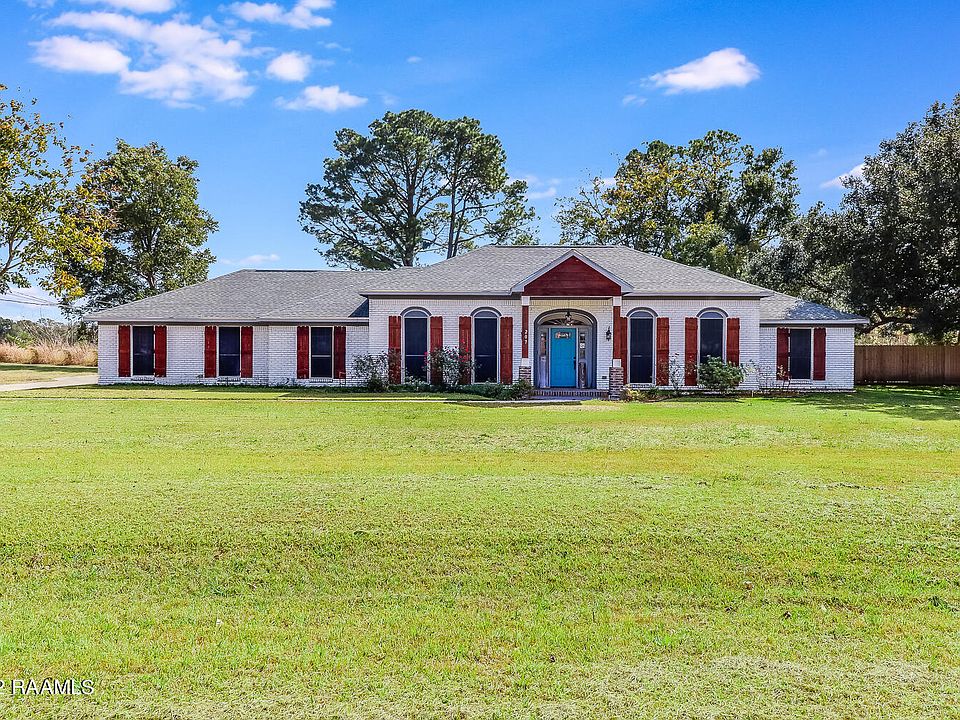 Larriviere Estate Sale in Opelousas, LA starts on 8/4/2021