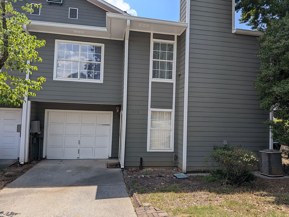1st image of 1036 Heathmoor Ct