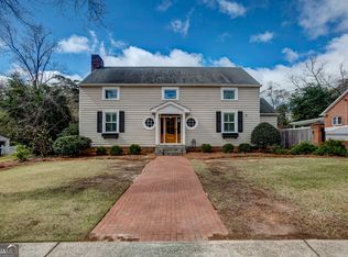 711 Maple Dr, Griffin, GA 30224