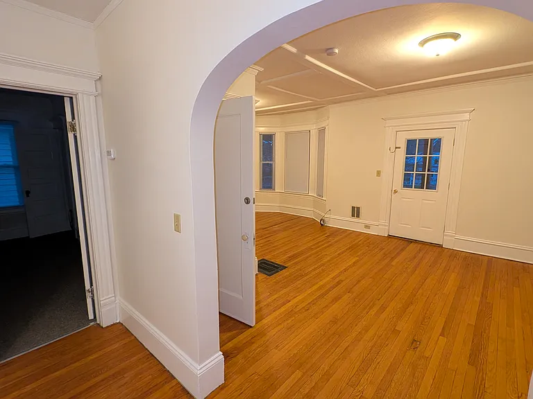 635 Park Ave #2 — Photo 6
