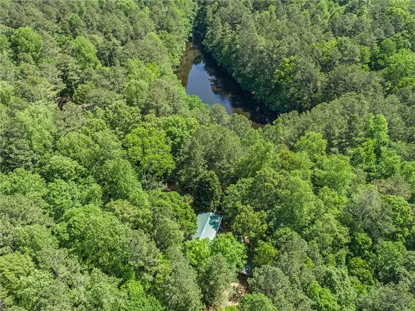 609 Old McCoy Pl, Waleska, GA 30183