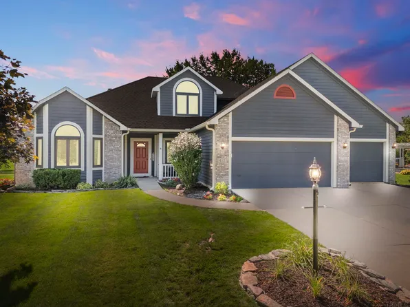 612 Timberlake Trl, Fort Wayne, IN 46804