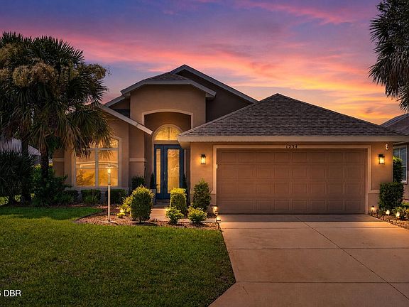 2nd image of 1234 Crown Pointe Ln