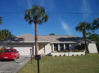 1433 Scenic St, Lehigh Acres, FL 33936