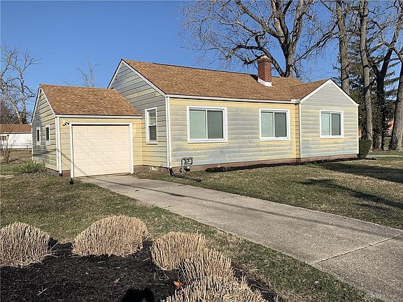 2nd image of 4506 Oakridge Dr