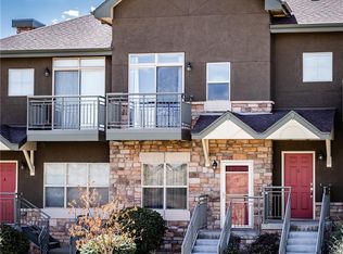 18827 E Yale Cir UNIT B, Aurora, CO 80013
