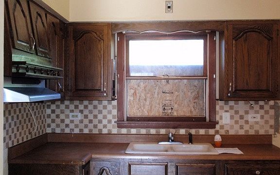 3rd image of 16116 Prairie Ave