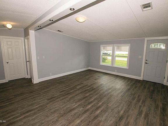 2nd image of 6310 SE 142nd Ln