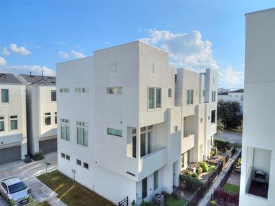 2719 Clay St, Houston, TX, 77003