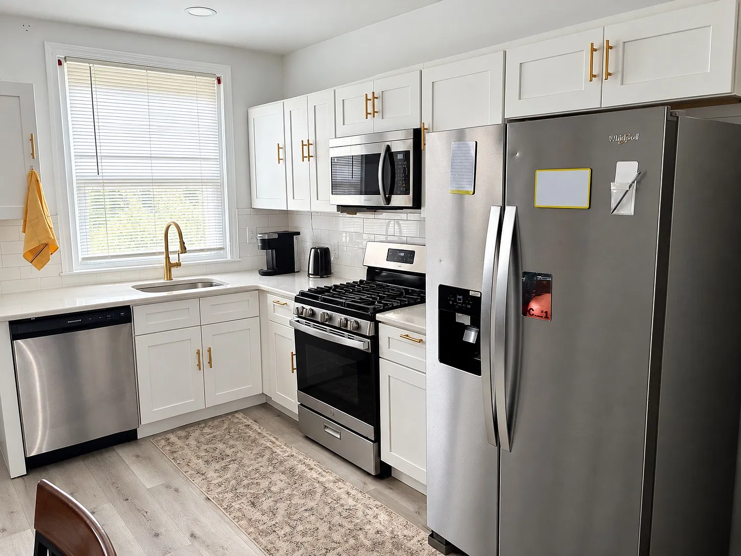 5 bed, 2.5 bath, $800 — Photo 1