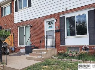 2459 S 3rd Plz, Omaha, NE 68108
