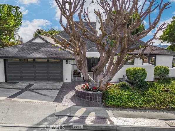 2200 E Pepper Hill Dr, Orange, CA 92867