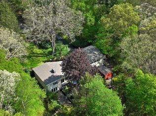 13 Wells Rd, Monroe, CT 06468