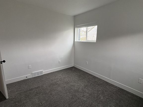 5th image of 2797 S Lake St