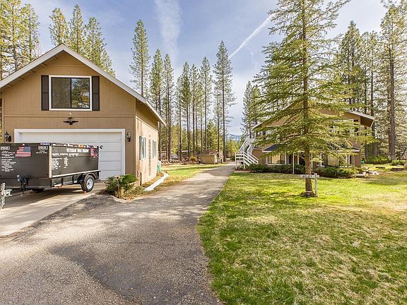 2nd image of 463-463 Pine Cir #475