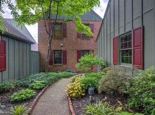 1188 Draymore Ct, Hummelstown, PA 17036