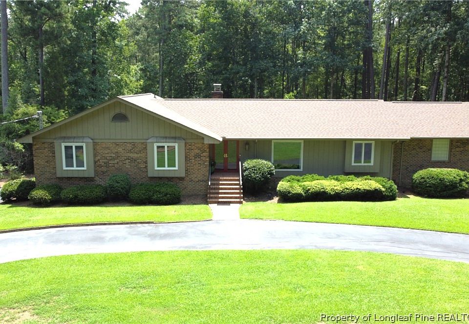 1st image of 607 Pineknoll Dr