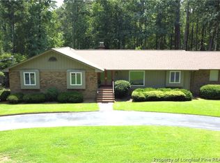 607 Pineknoll Dr, Sanford, NC 27330