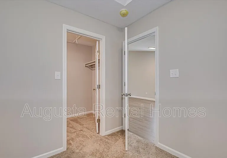 1531 Abby Way #1 — Photo 20