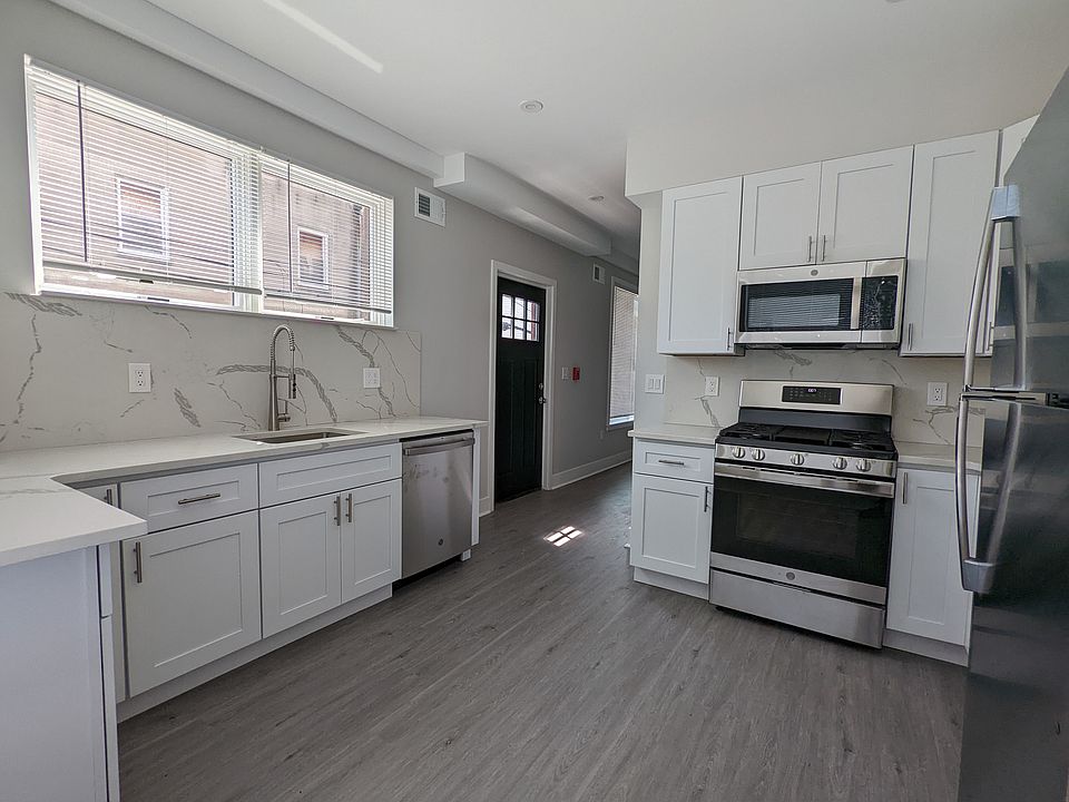 2426 W Thompson St