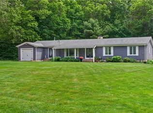 293 Byron Randall Rd, Scituate, RI 02857