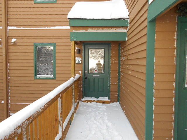 1st image of 69 Snowshoe Dr