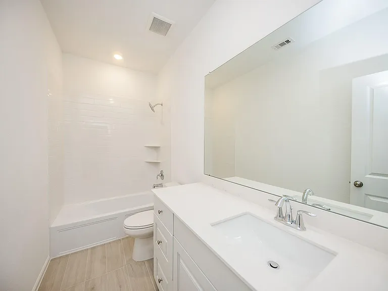 27035 Flower Isle Ln — Photo 24