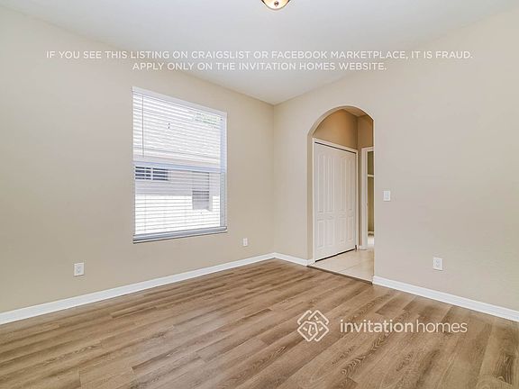 5th image of 9712 Laurel Ledge Dr
