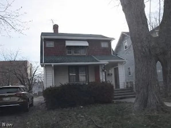 2015 Baxterly Ave, Lakewood, OH 44107