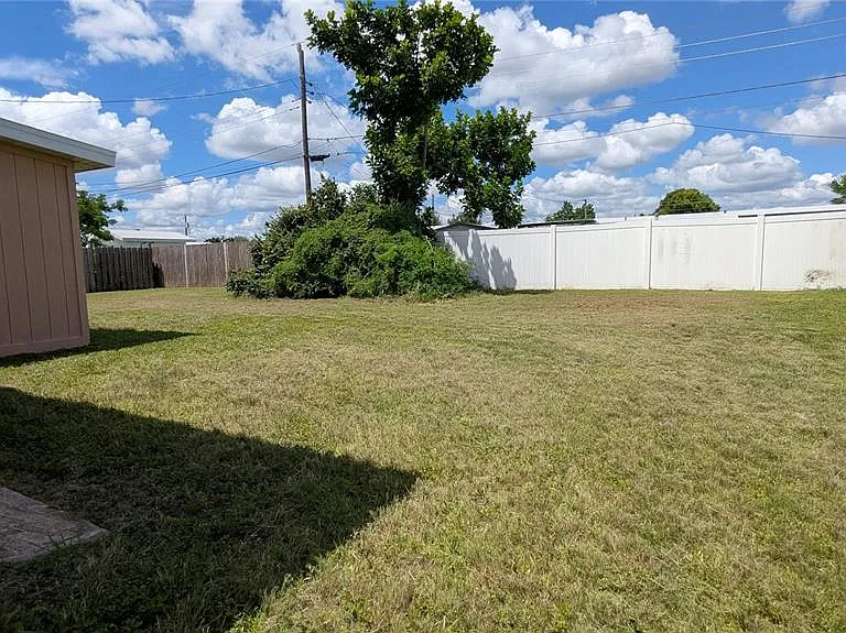 21298 Percy Ave — Photo 5