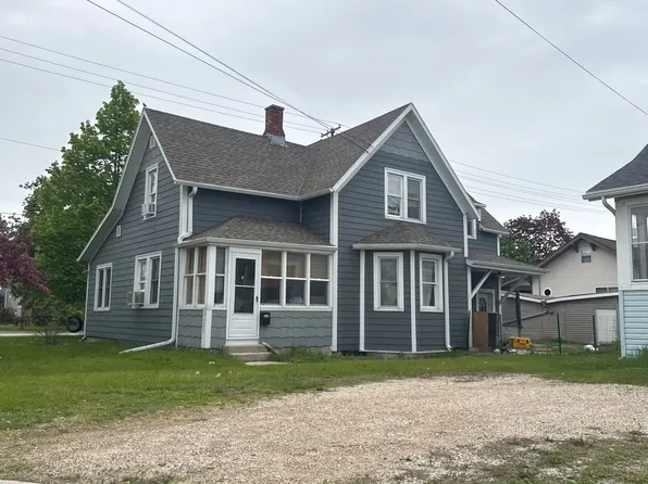 2623 Forest Ave, Two Rivers, WI 54241