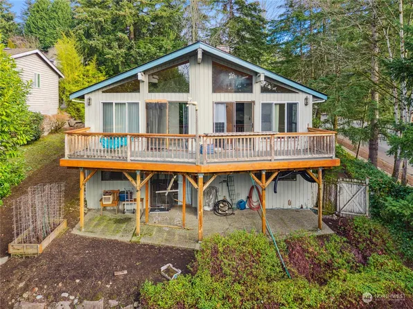 9803 159th Place NE, Redmond, WA 98052