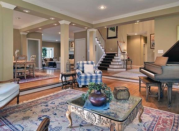 3rd image of 2521 Sanctuary Dr