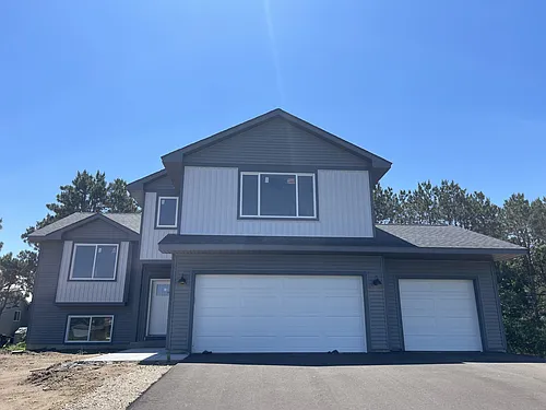 445 Alex Ct Photo 1