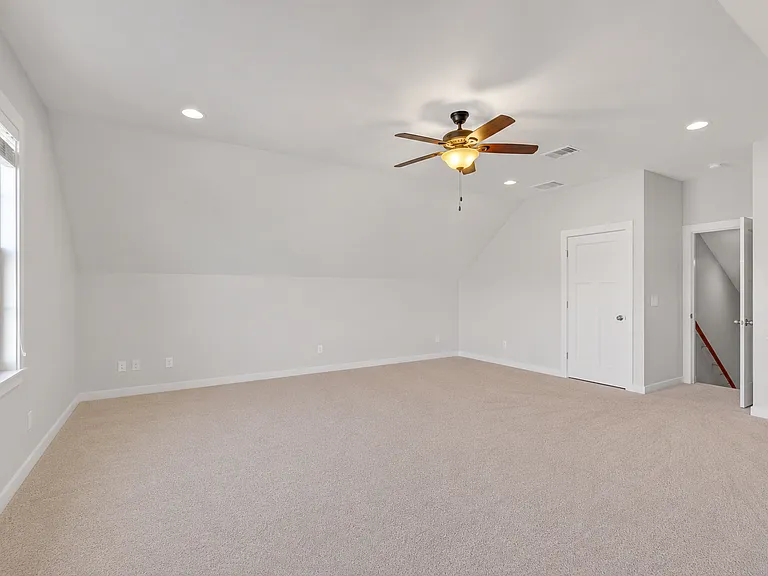 3020 Yellow Brick Ct — Photo 34