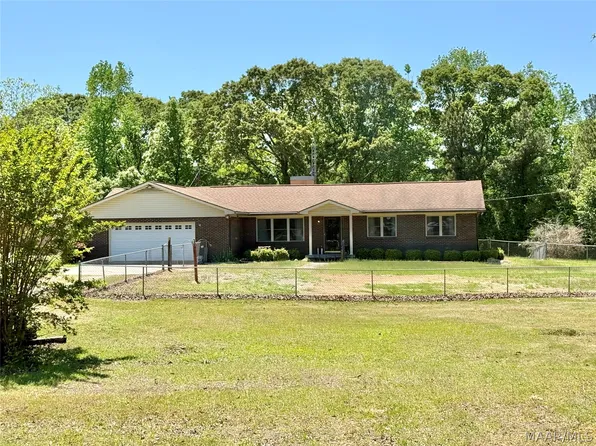 470 County Road 279, Valley Grande, AL 36701