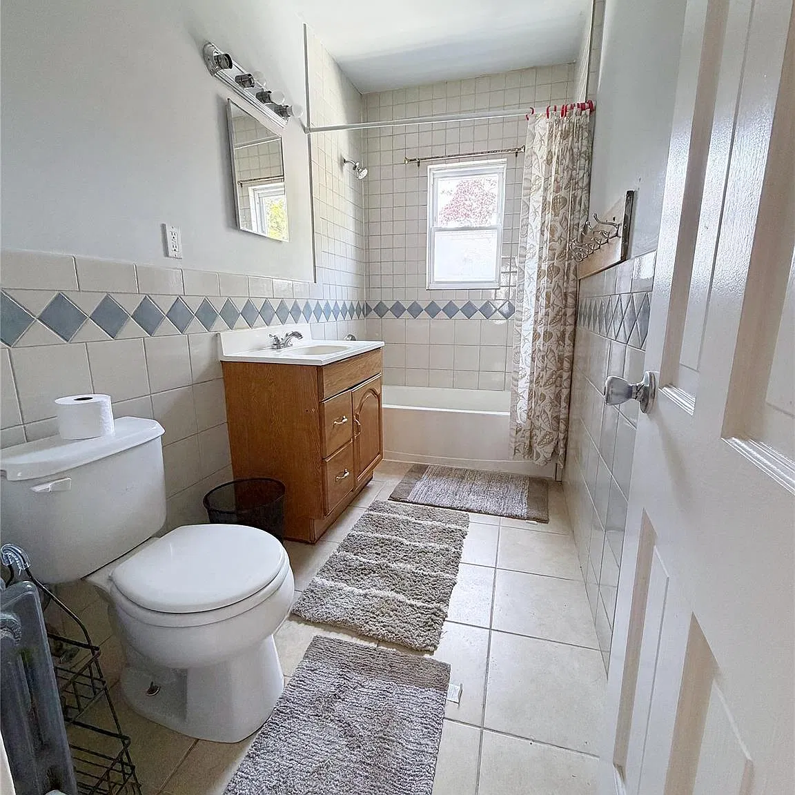 2 bed, 1.0 bath, 1150 sqft, $2,600 — Photo 3