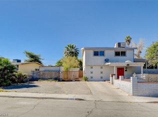 4696 Gabriel Dr, Las Vegas, NV 89121