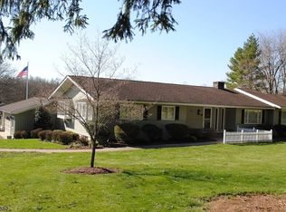 27 Haas Rd, Basking Ridge, NJ 07920