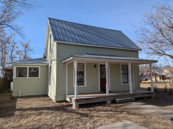 117 N 2nd St, Bellevue, ID 83313