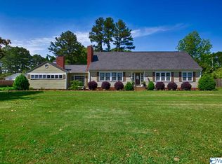 2004 Stratford Rd SE, Decatur, AL 35601