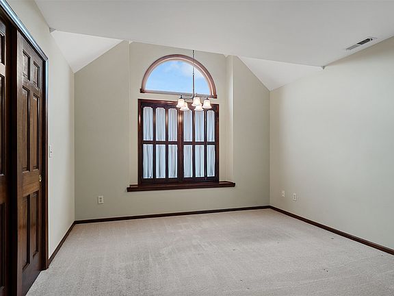4th image of 5103 Woodmark Ct