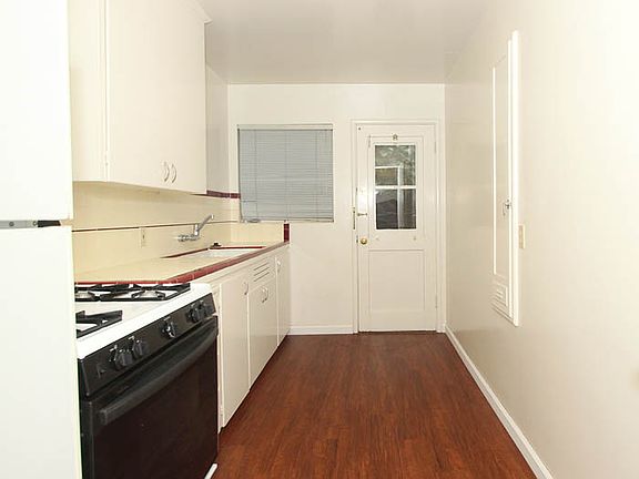 4th image of 1512 Madrono Ave