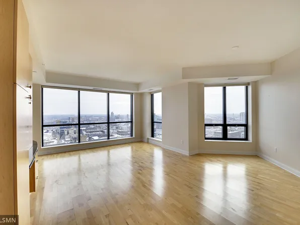 100 3rd Ave S Unit 2808, Minneapolis, MN 55401