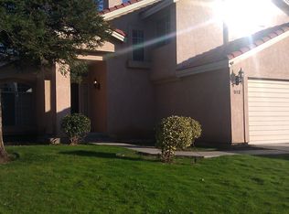 912 Harvest Creek Rd, Bakersfield, CA 93312
